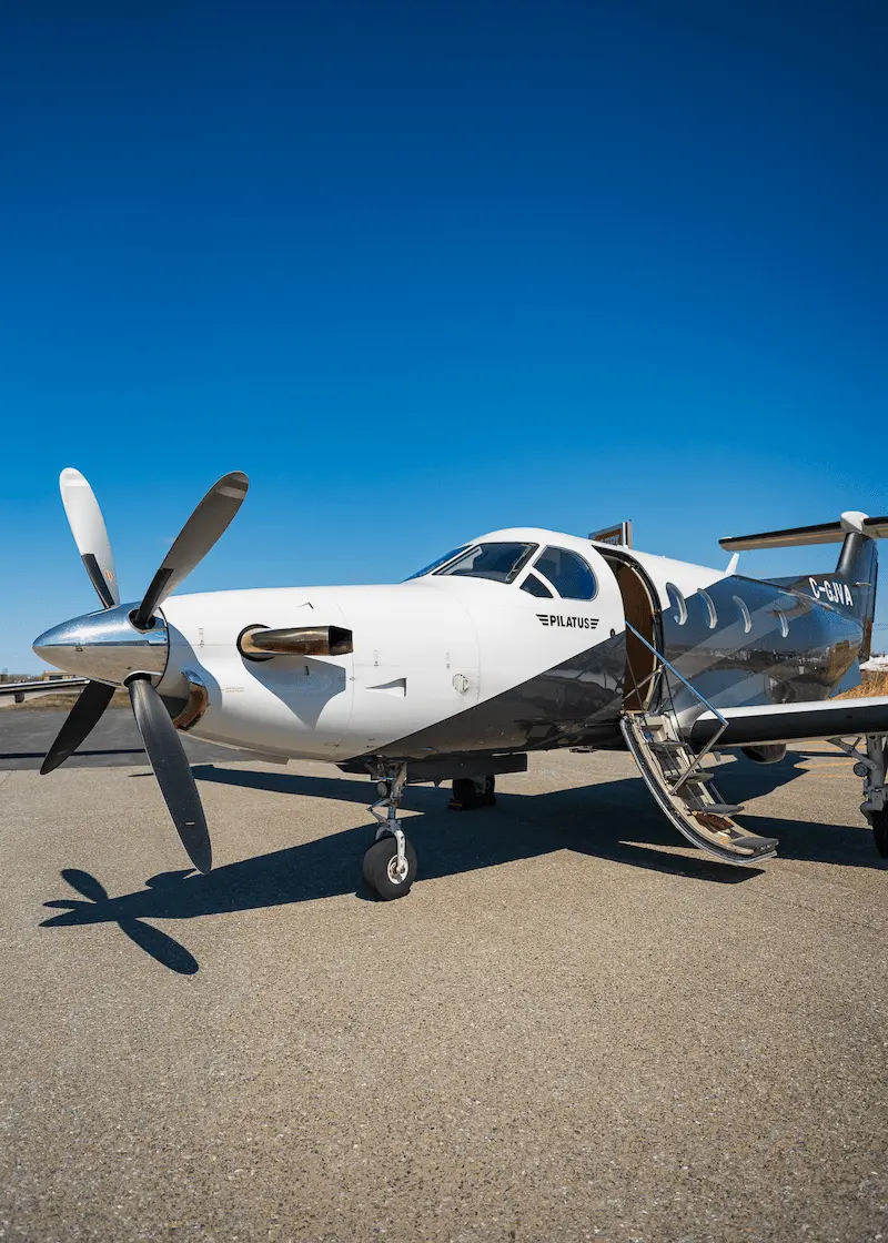 L'Avion Mid-Size (Challenger 350)